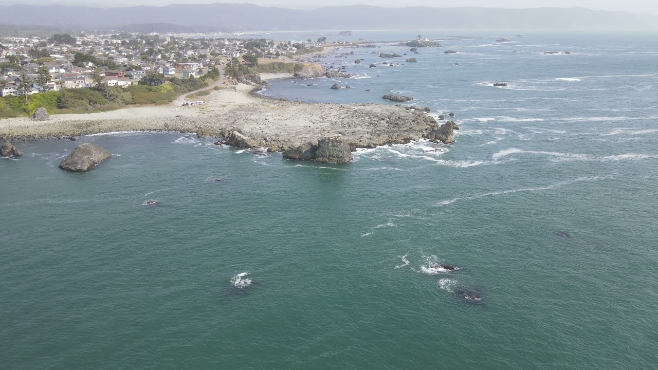 The COAST of CRESCENT CITY California