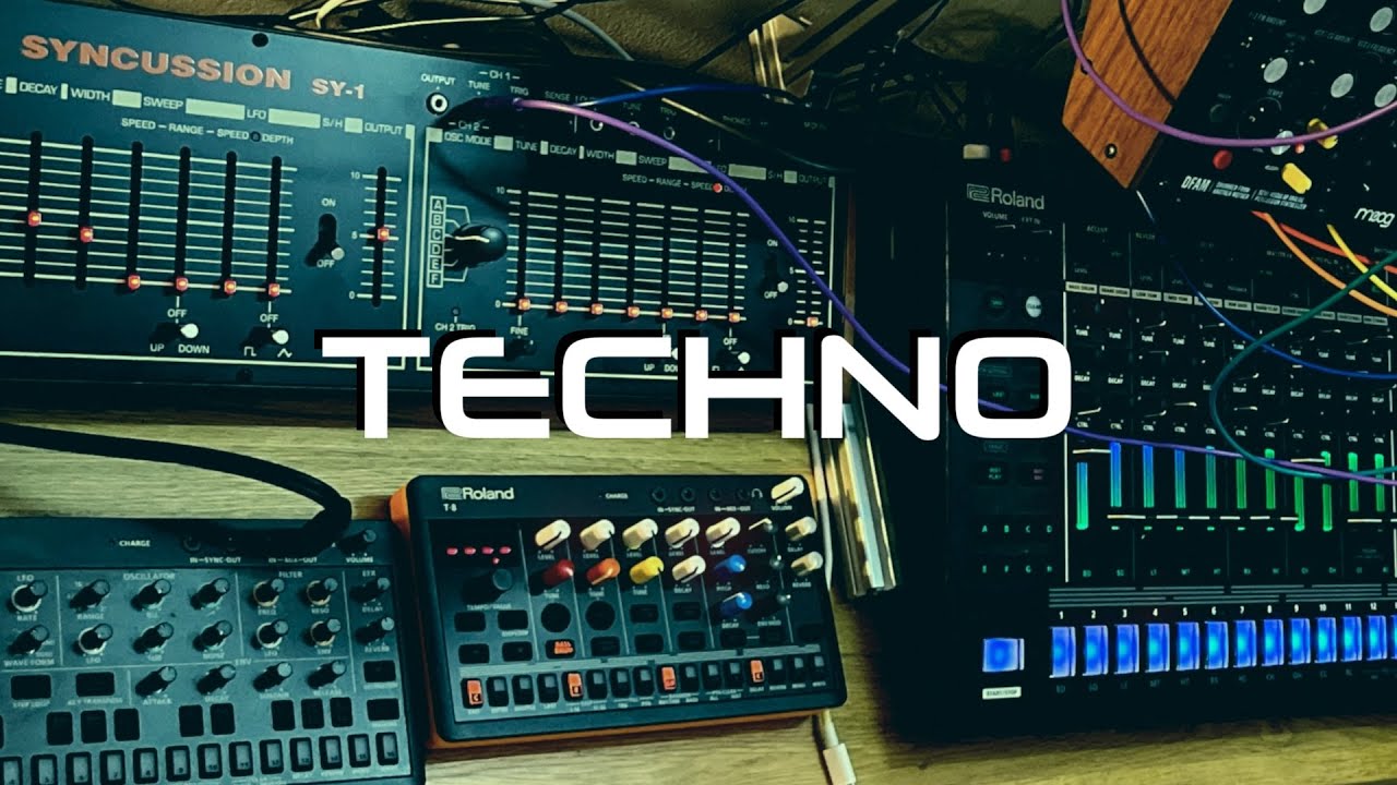 Live TECHNO improvisation // S1 SY1 TR8s T1 SWARM DFAM