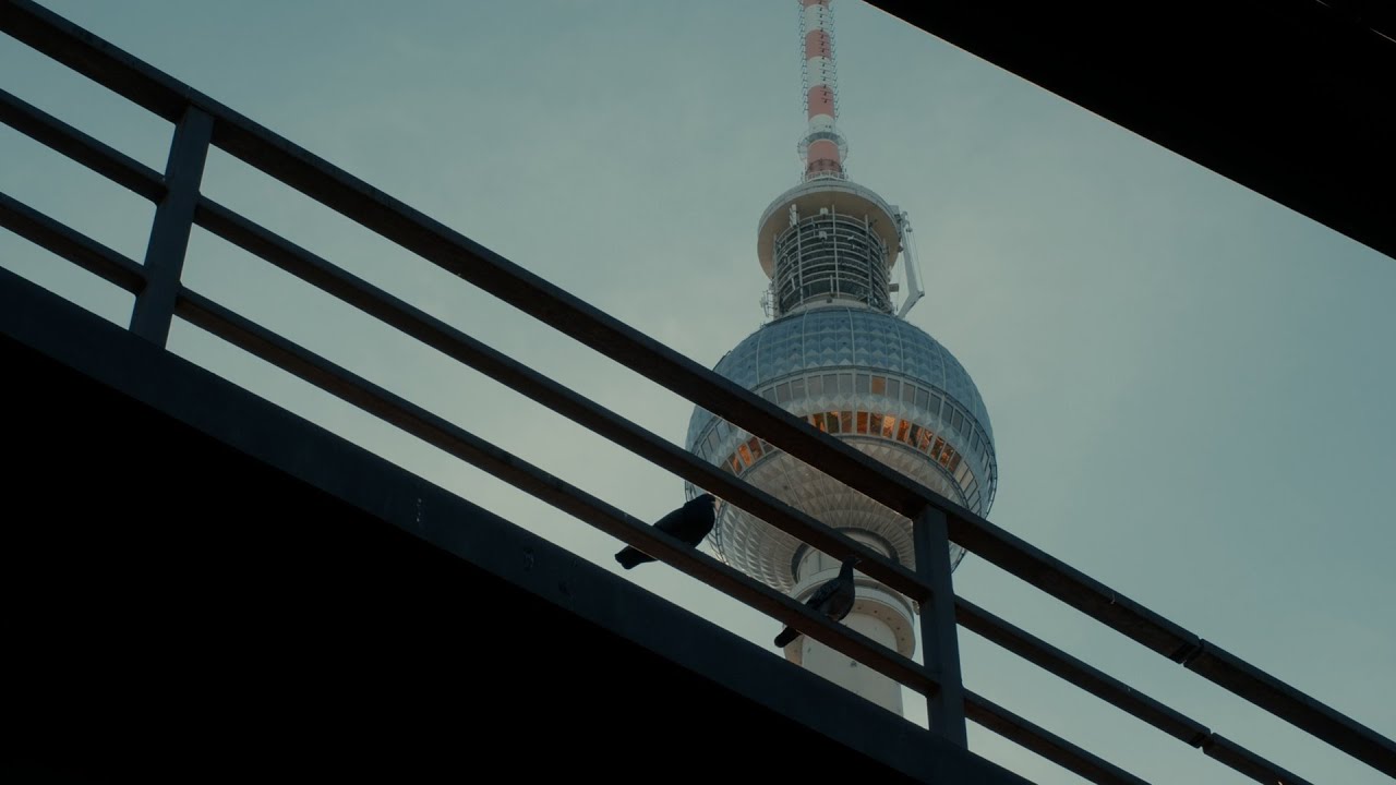 Cinematic Berlin | Fujifilm XT5 Street Photography