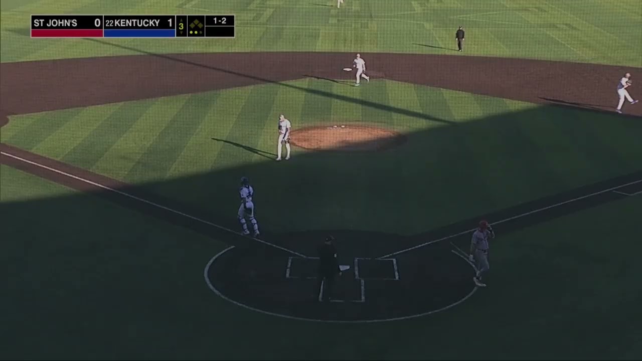 BASE: Kentucky 3, St. John's 1