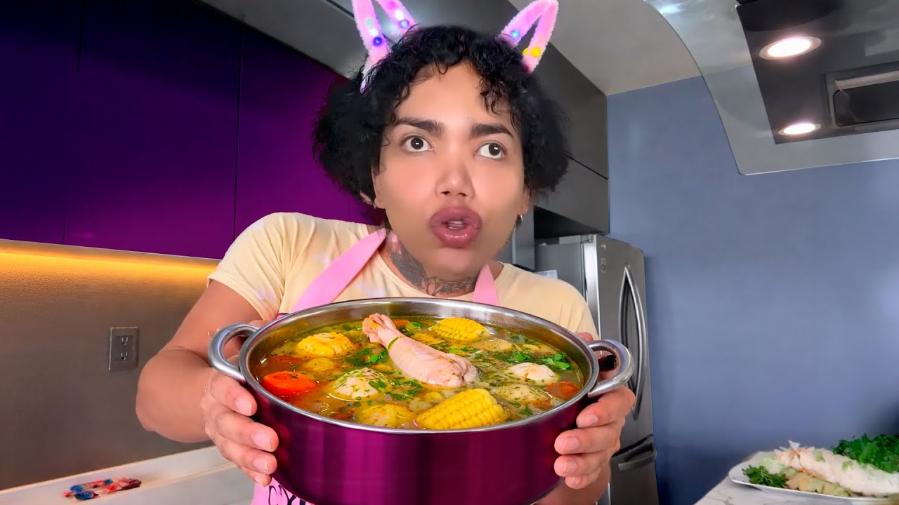 PAOLITA SUAREZ | CALDO DE POLLO 😍🐔😂