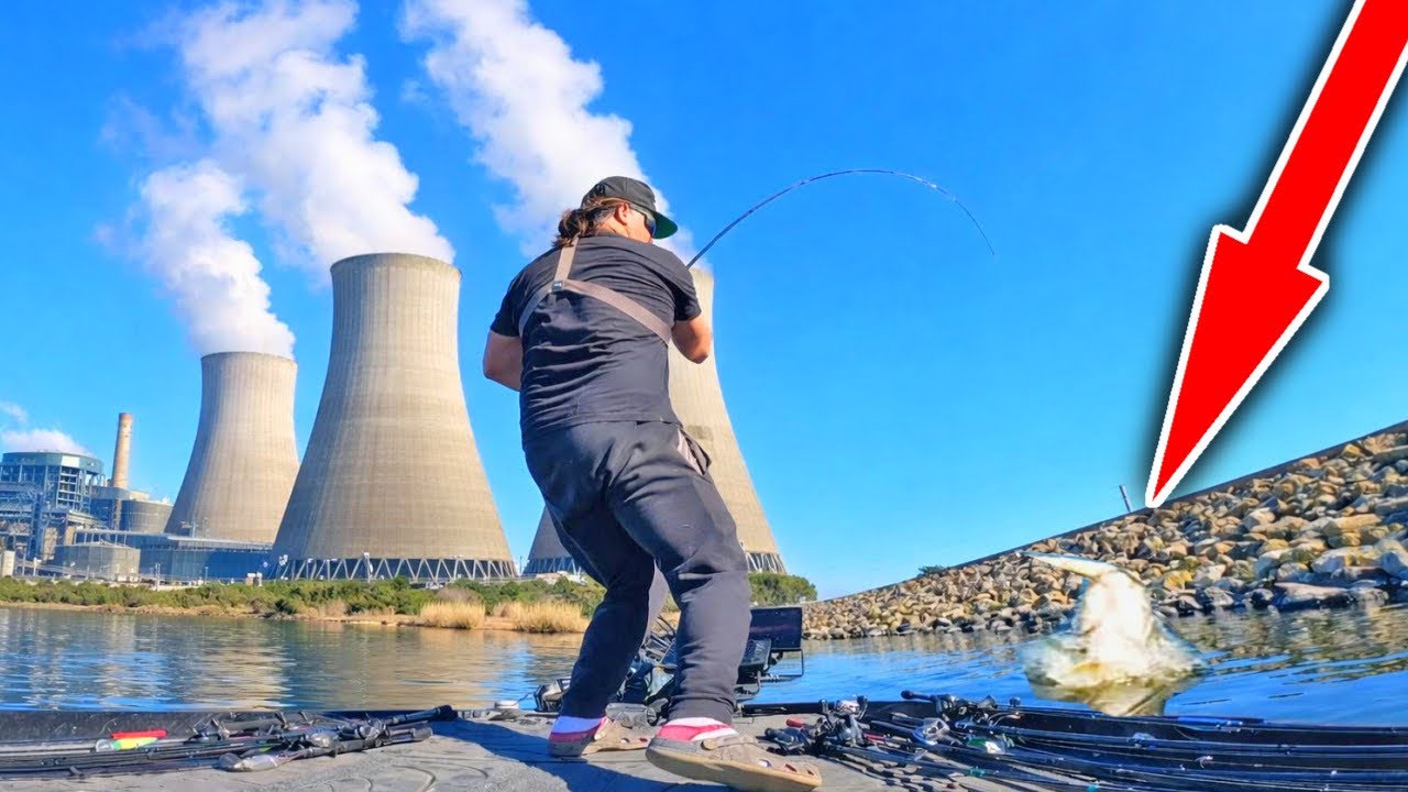 This Lake Stays Hot All Winter… Here’s Why