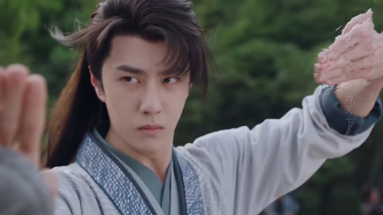 Враг вот-вот захватит крепость, но герой использует свою «Облачную ладонь», чтобы убить его!