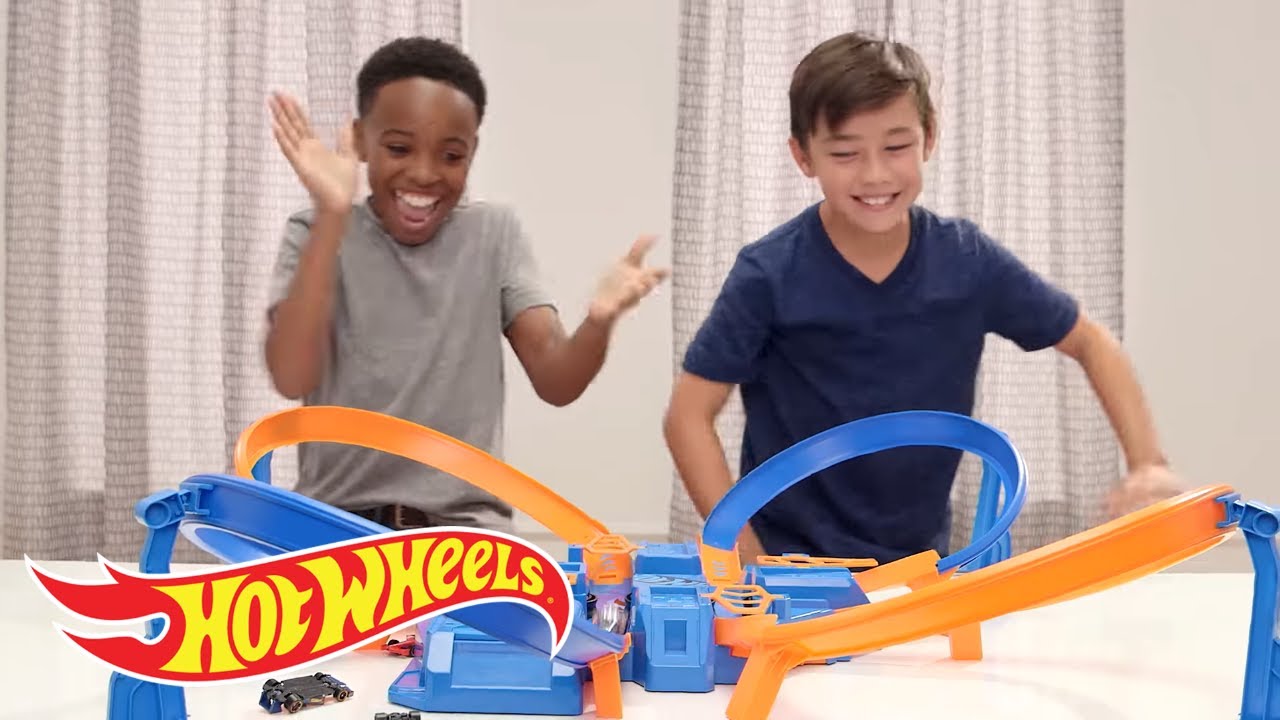 Criss Cross Crash Challenge | Challenge Accepted! | 