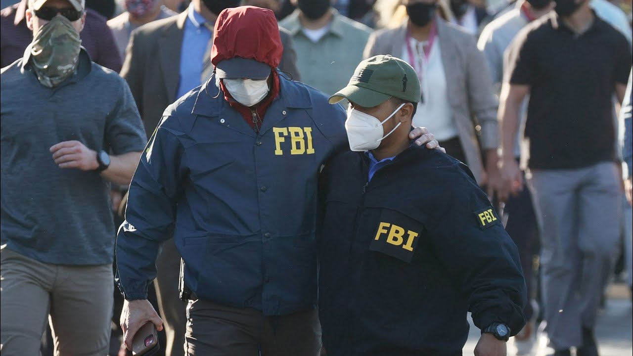 Two FBI agents shot dead while serving warrant in one of the bureau&rsquo;s deadliest shootings