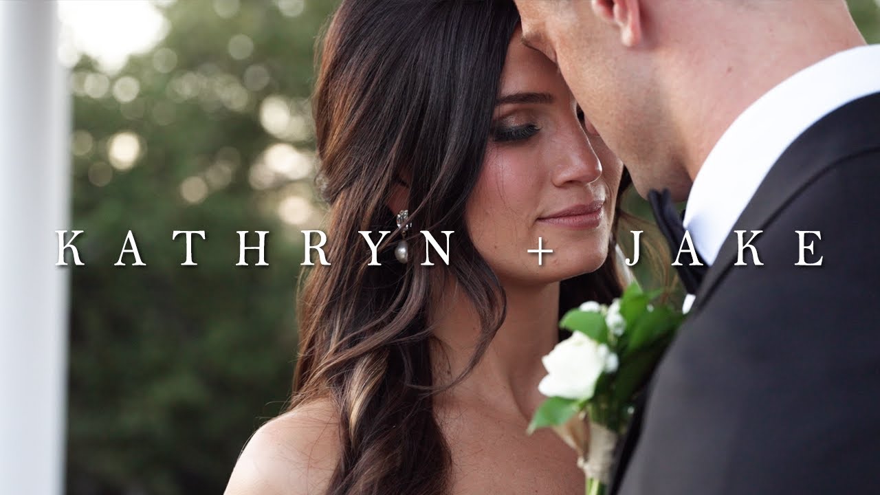 Couple Exits Their Wedding in a Helicopter!