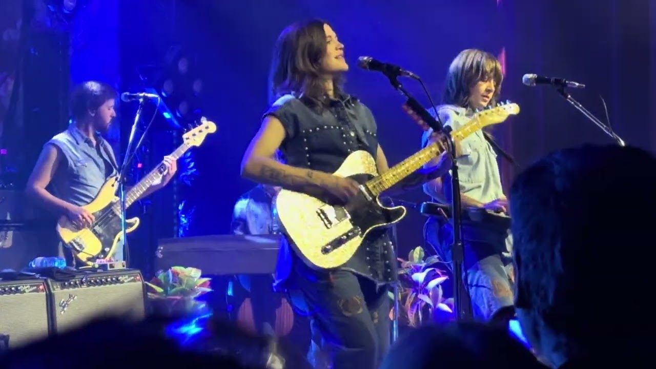 Larkin Poe Toronto - Bluephoria - The Bloom Tour 2025