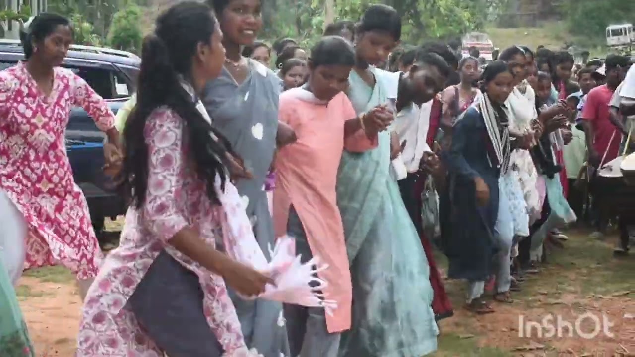 बाला दरोम नागड़ा सुसुन विडियो BALA DAROM SUSUN VIDEO #trending #mundari song #viral video#bhajan