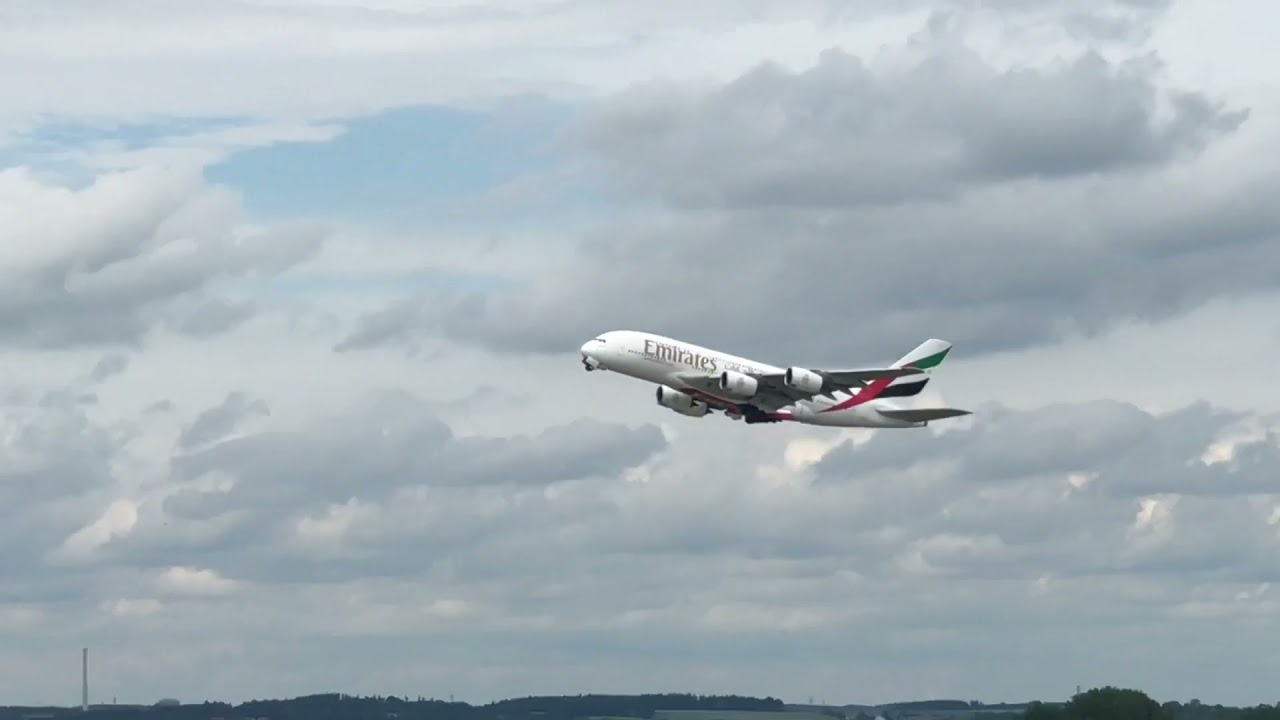 Planespotting at Munich (MUC) airport (mit a380 Start😉✈️👍)