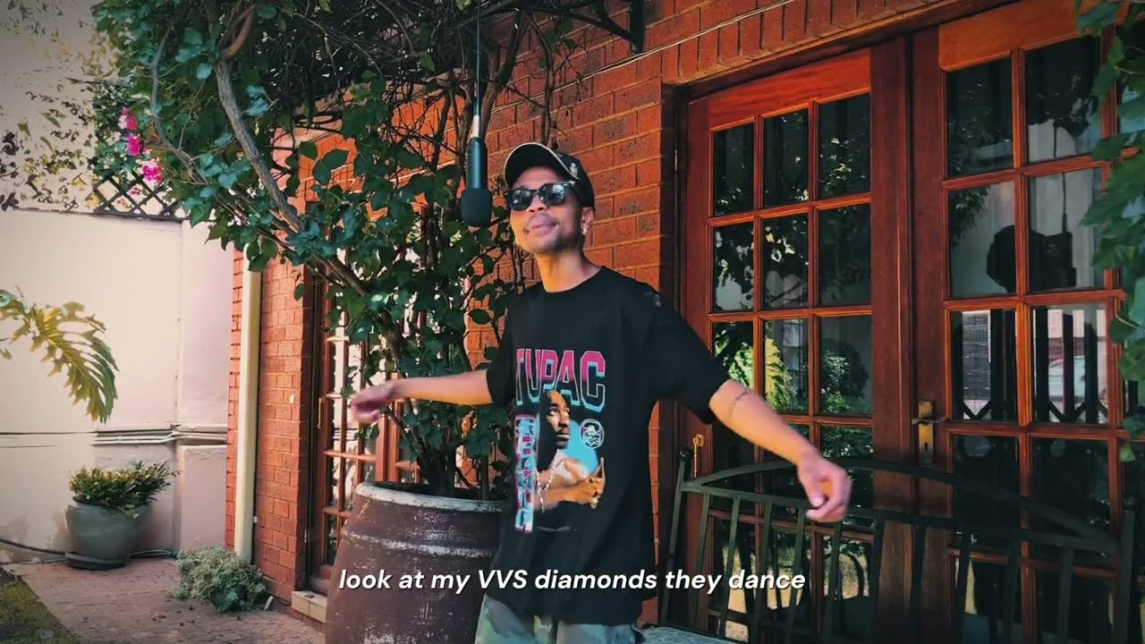 TK MONcLER - Money Over Hoes (Live Performance)