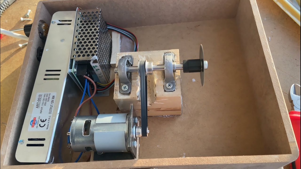 Güçlü mini masa testeresi yapımı // DIY Miniature table saw //  DIY amazing machine 775 dc motor saw