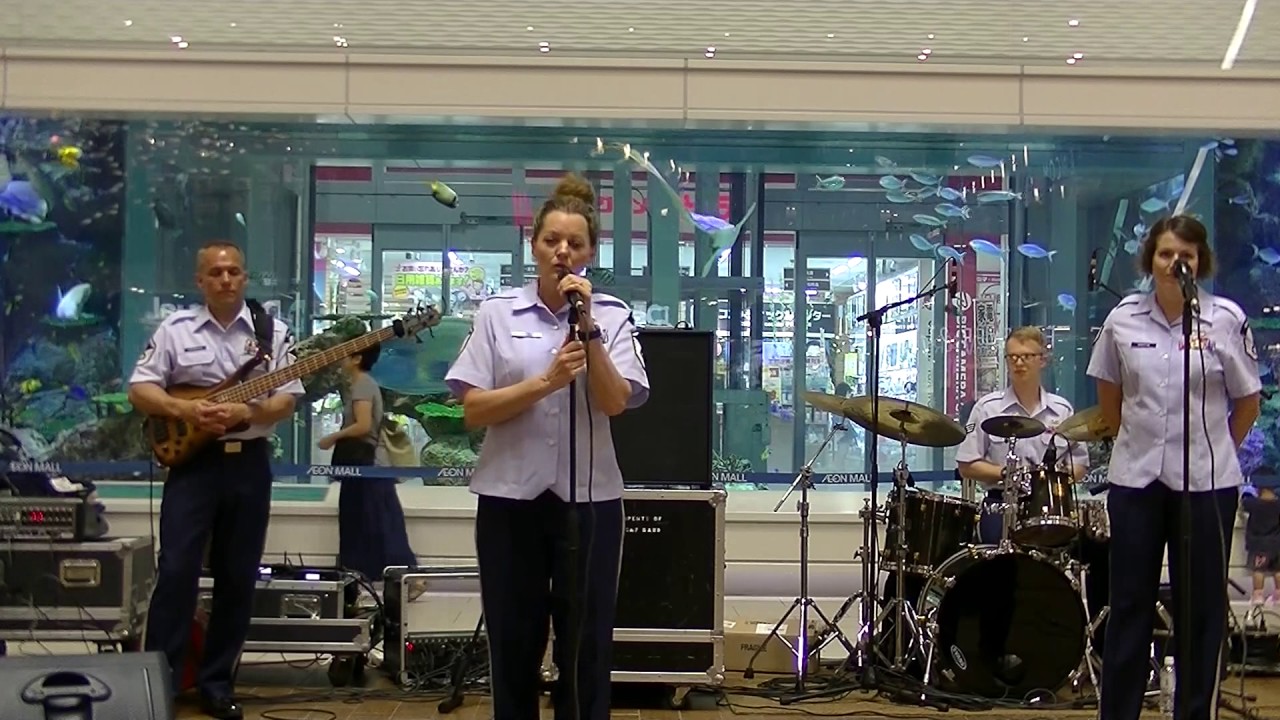 「芭蕉布」米空軍太平洋音楽隊 / イオンモール沖縄ライカム