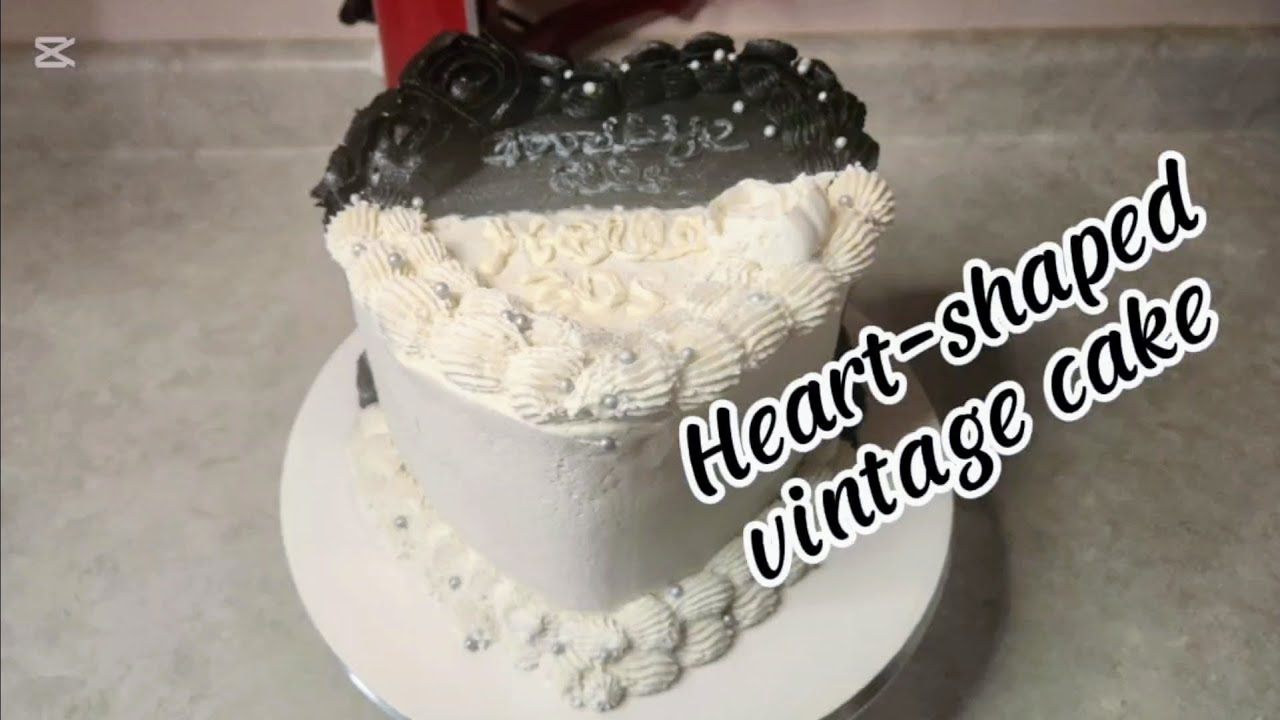 Buttercream cake decorating-vintage style