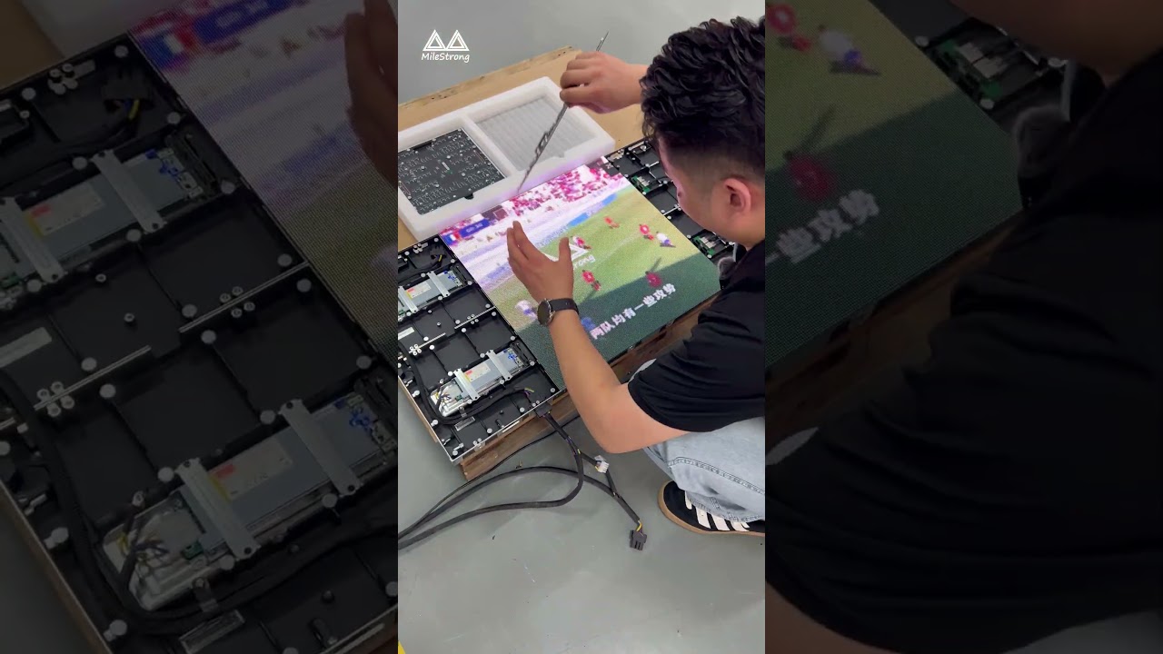 Installation Demonstration#MileStrong #leddisplay #ledscreen #ledwall #ledinstallation