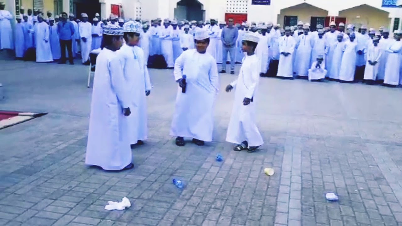 مسرحية النضافة في مدرسة الخليل بن شاذان من5-9
