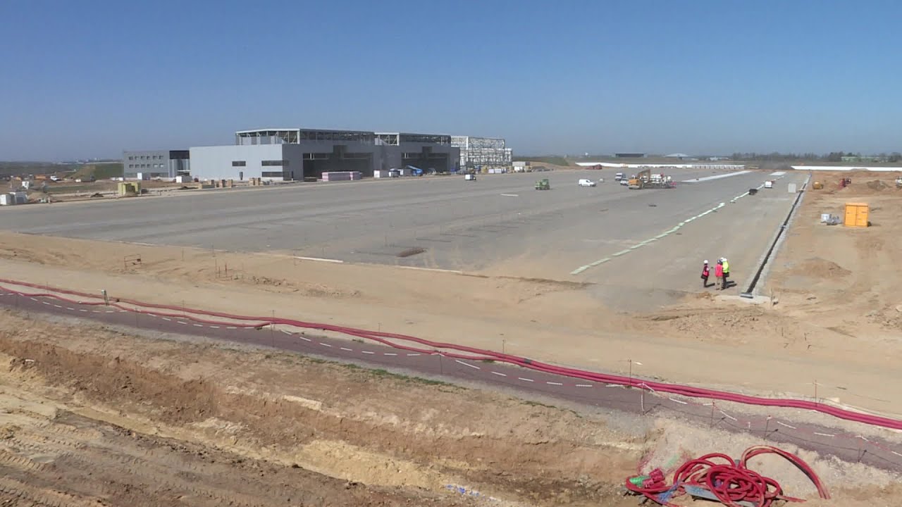 Base aérienne d'Evreux : le chantier de l'escadron franco-allemand