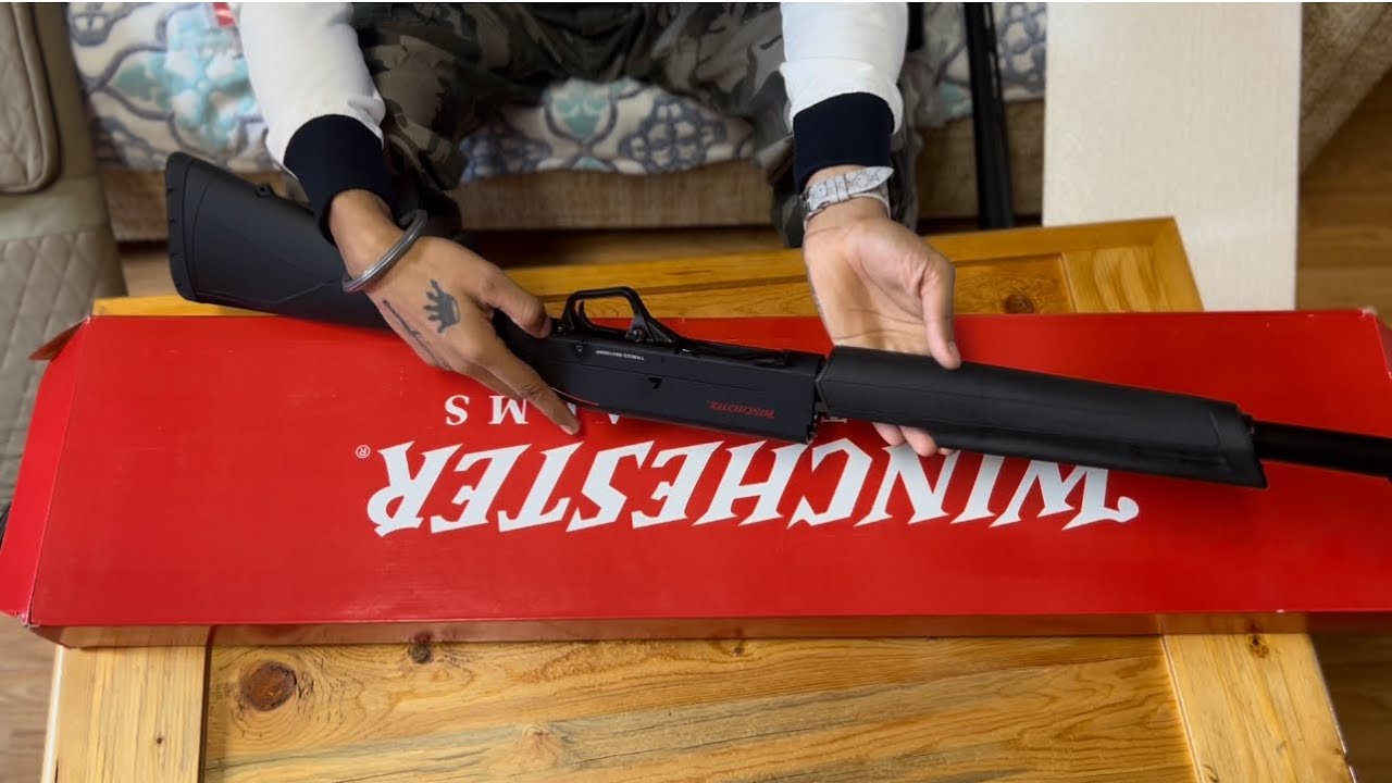 Unboxing ofWinchester Super X Pump 12 Gauge