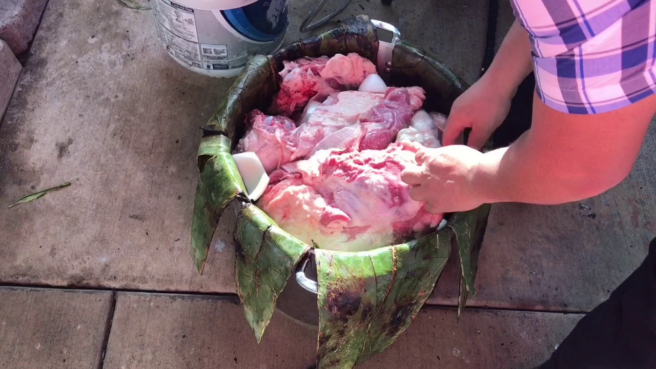 COMO HACER BARBACOA DE BORREGO EN CASA 😋+ CONSOME . (Barbacoa recipe )