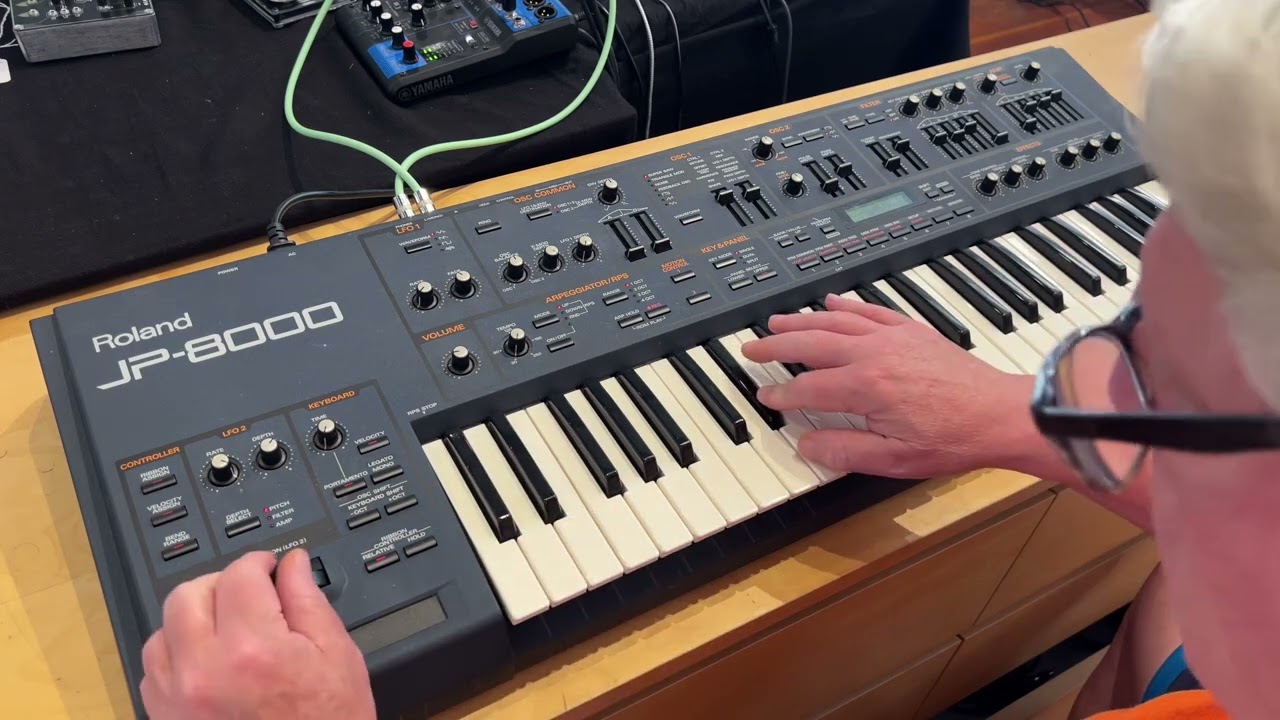 Roland - JP-8000 
