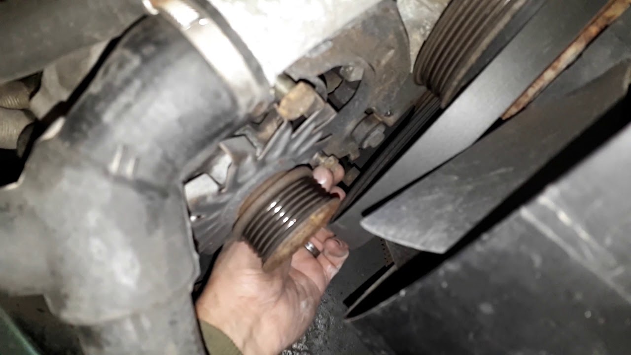 Mercedes 190e w201 alternator removal, belt tensioner  2.0 easy way