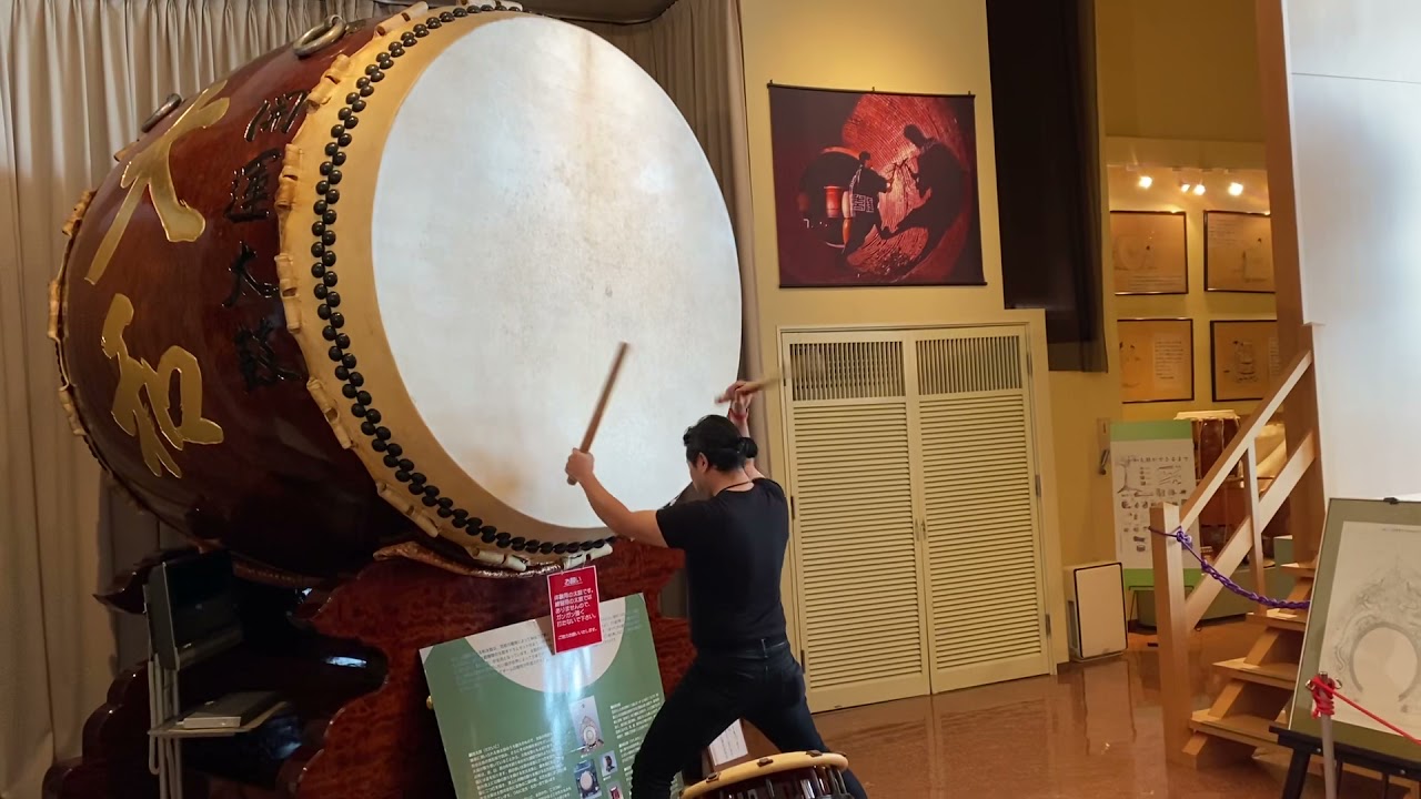 浅野太鼓楽器店6尺大太鼓の響き