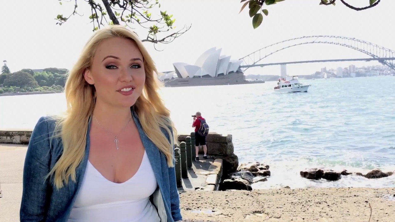 Presenters Reel   Brooke Nichole Lee