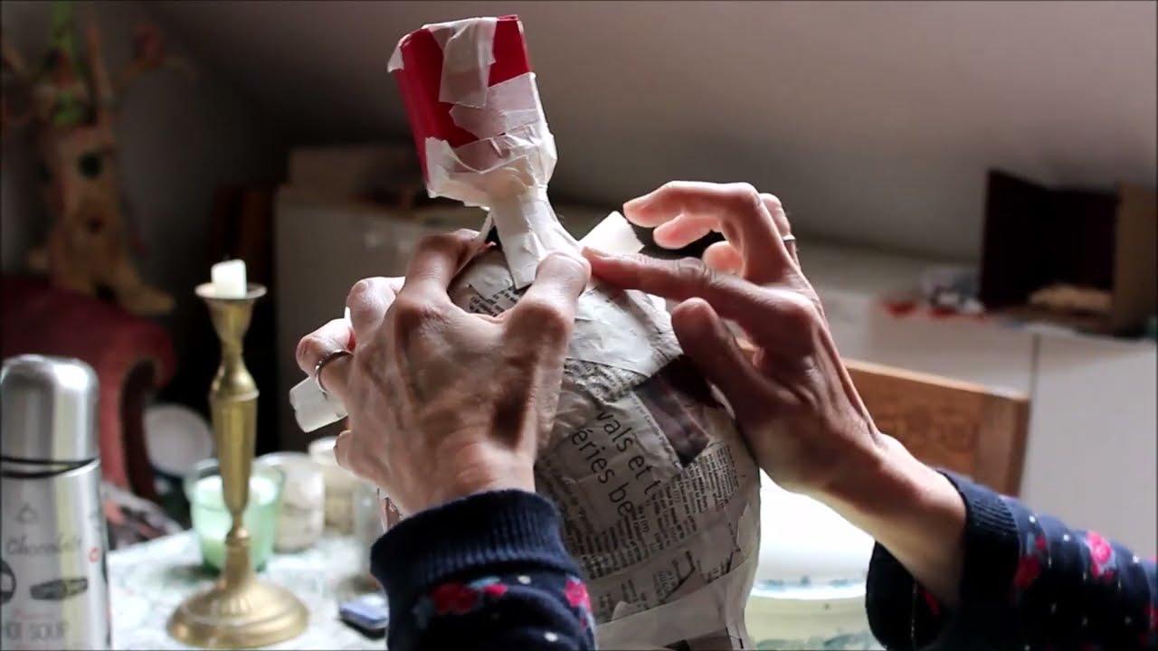 Réalisation de la structure d'un gros personnage en papier mâché - potager et balade - Vie d'artiste