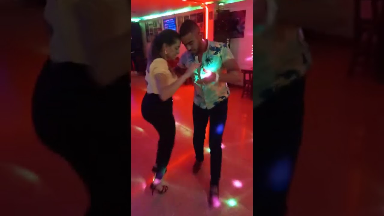 BAILANDO EN DISCO CLUB 🔥 💃 🕺
