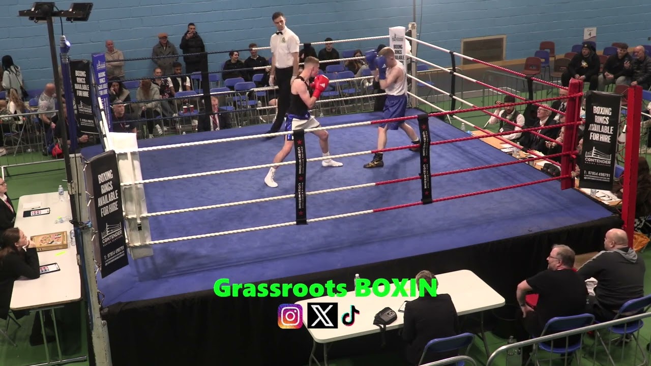 Daniel Salmon Vs Terry Davies (Senior Bout) FULL FIGHT - Mile Oak Boxing Academy  (04/02/24)