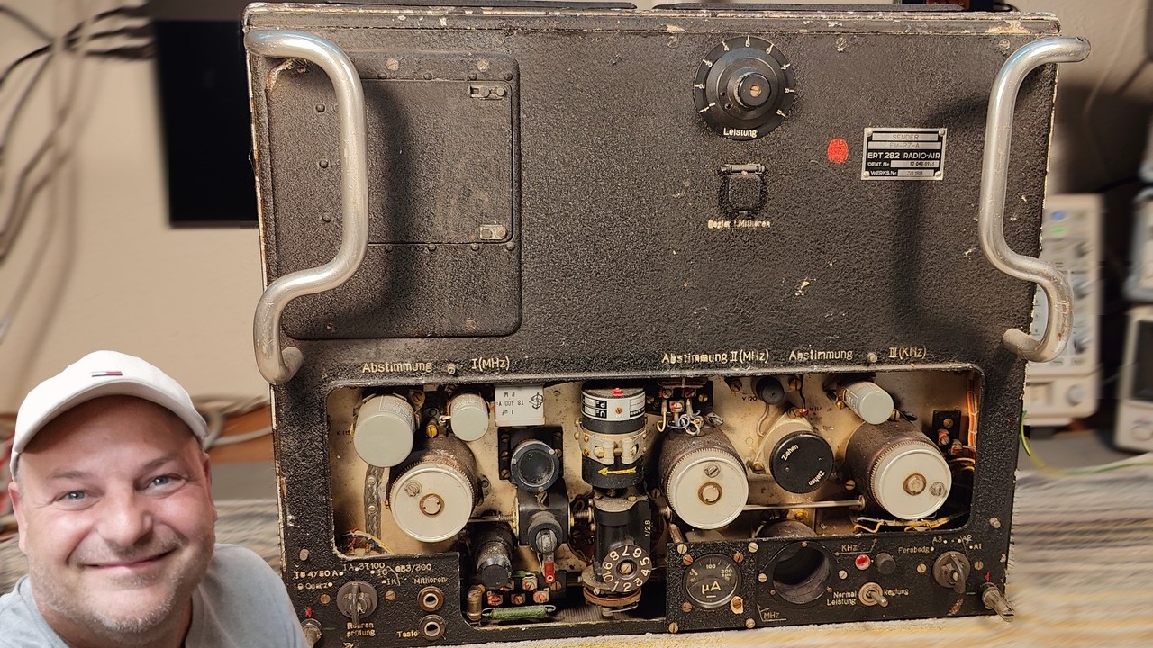 Nadajnik lampowy HF Radio-Air ERT282 EM-27-A z 1959 roku