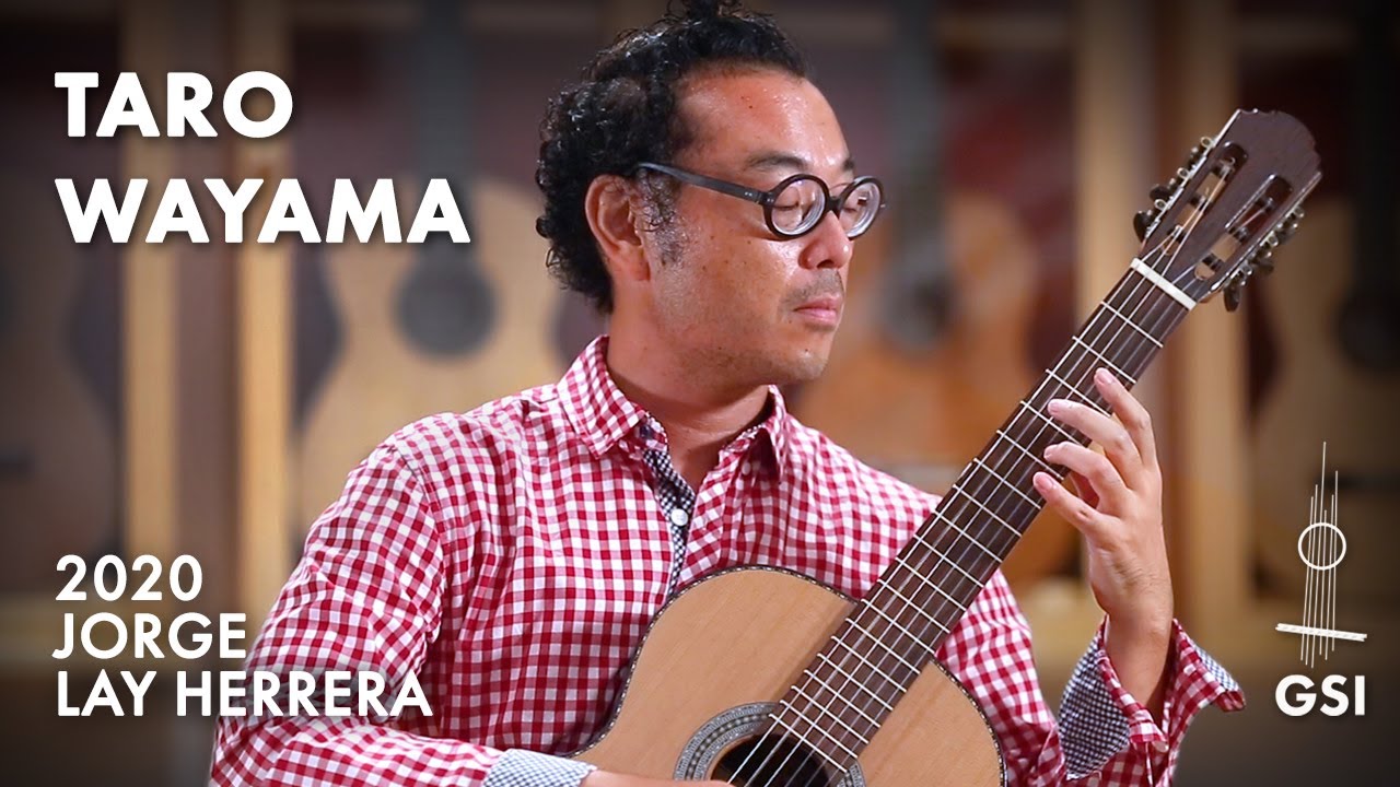 Taro Wayama performs his piece 