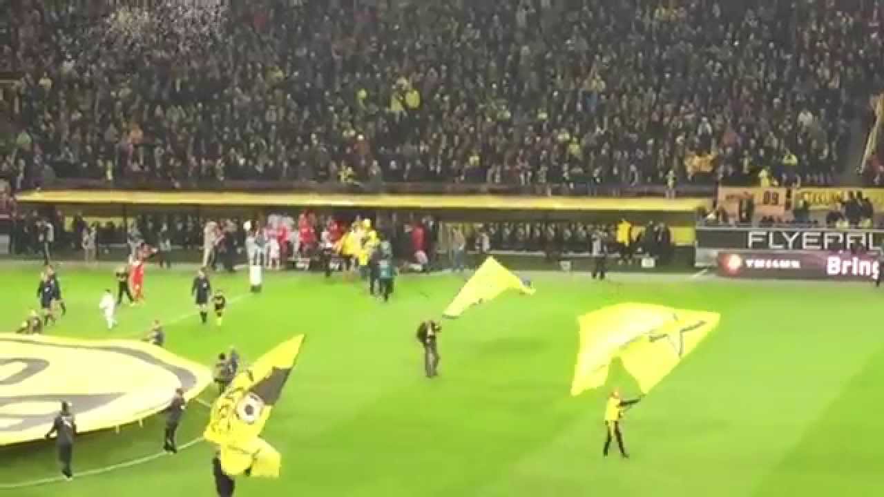 Borussia Dortmund Hymne Einlaufmusik Mannschaftsvorstellung Gesänge Süd-Tribüne