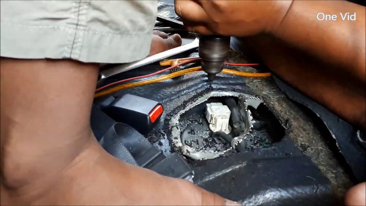 Membuat Akses ke Fuel Pump untuk Proton Wira