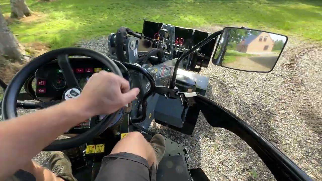 Giant G2500 Minilæsser