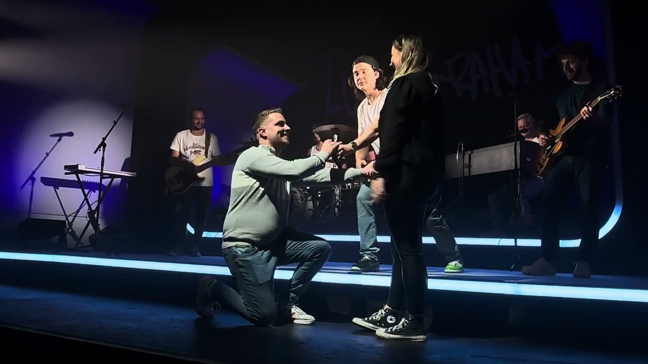 Lukas Graham-STAGE PROPOSAL-LOVE SOMEONE pt 2-Live-LONDON,UK Gig-25th February 23 Show,Concert,Tour