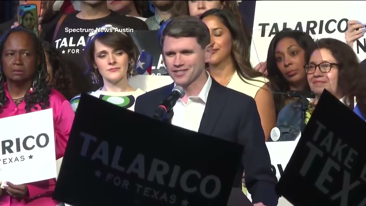 Джеймс Таларико обращается к своим сторонникам, лидируя в праймериз Демократической партии вместе...