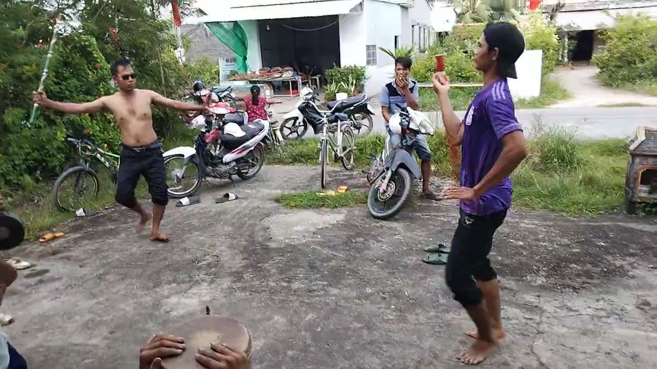 Múa chằng Khơme( chuẩn bị lễ sen donta)