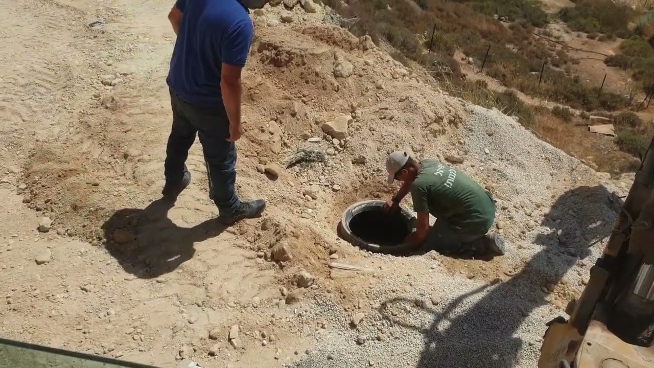 חילוץ צינור ביוב 6 צול .והגבהה לבריכה