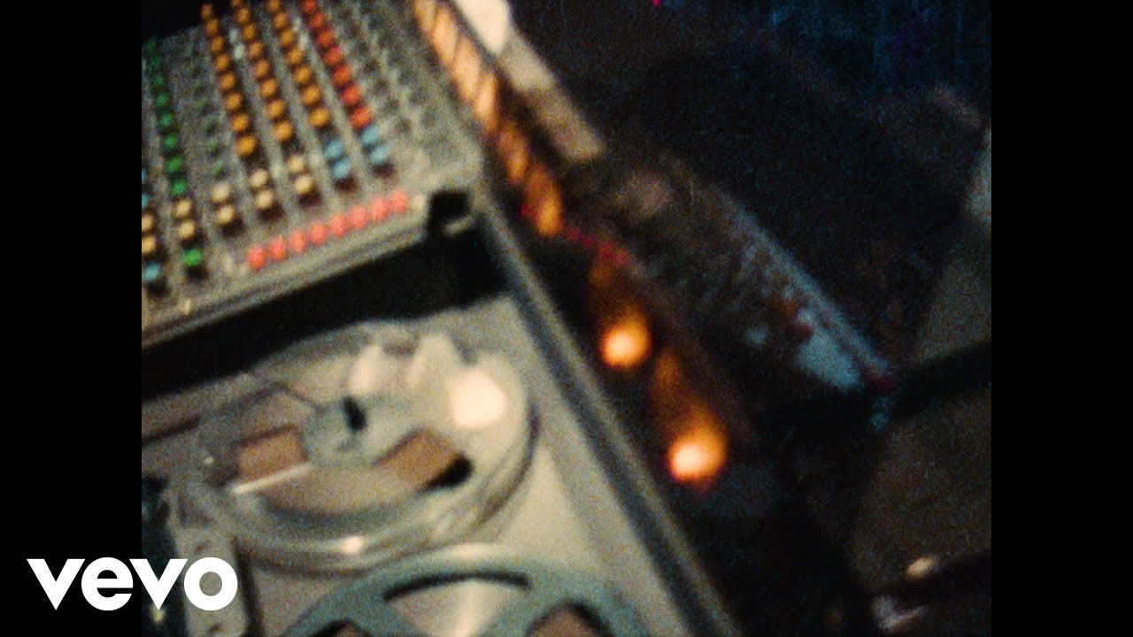 The Coral - Let The Music Play (Official)