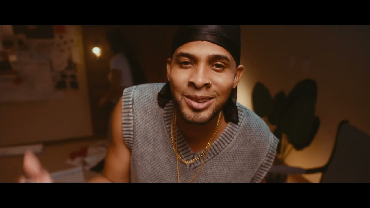 Gimario - Bad Gyal (Video Oficial)