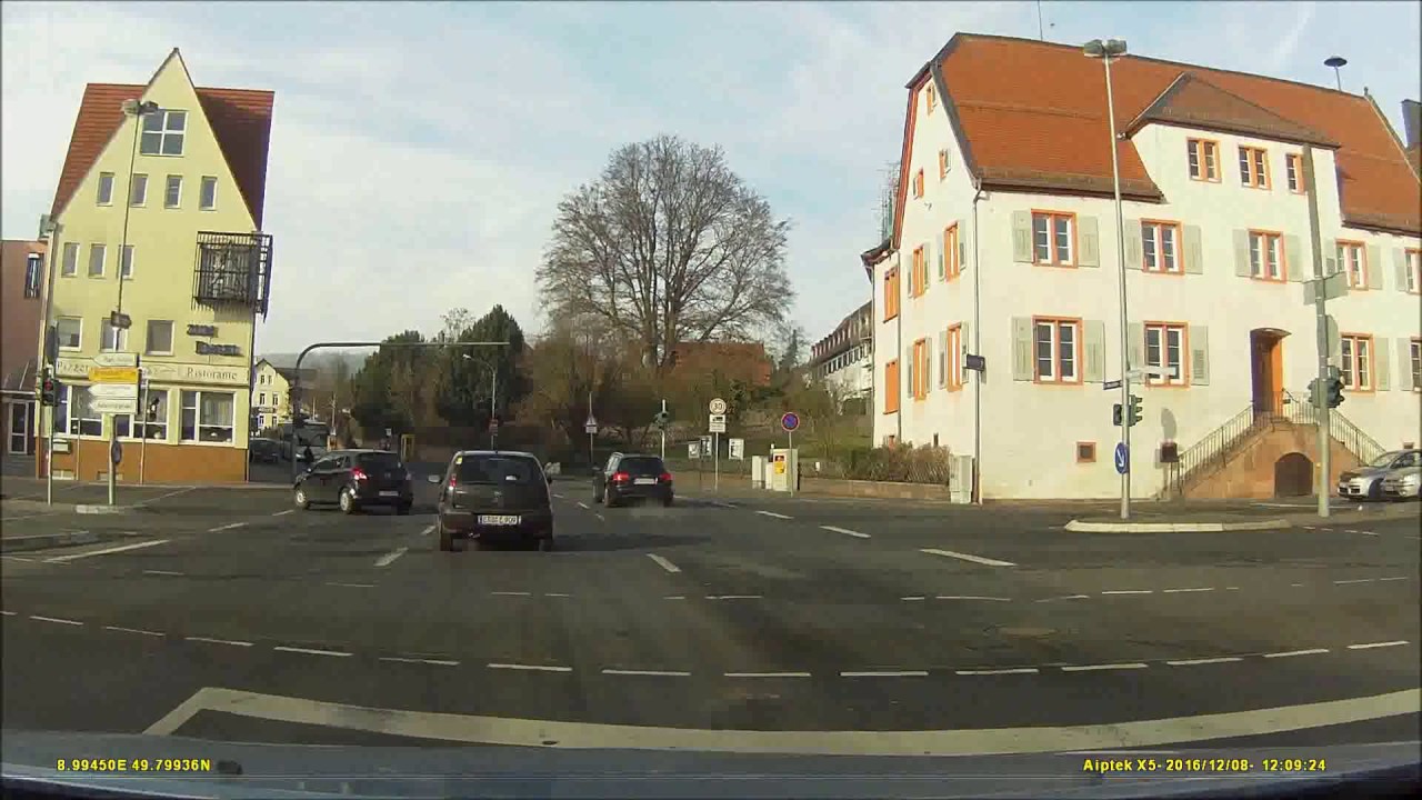 Ortsdurchfahrt im Odenwald/ERB: Höchst (SO rein, SW raus)