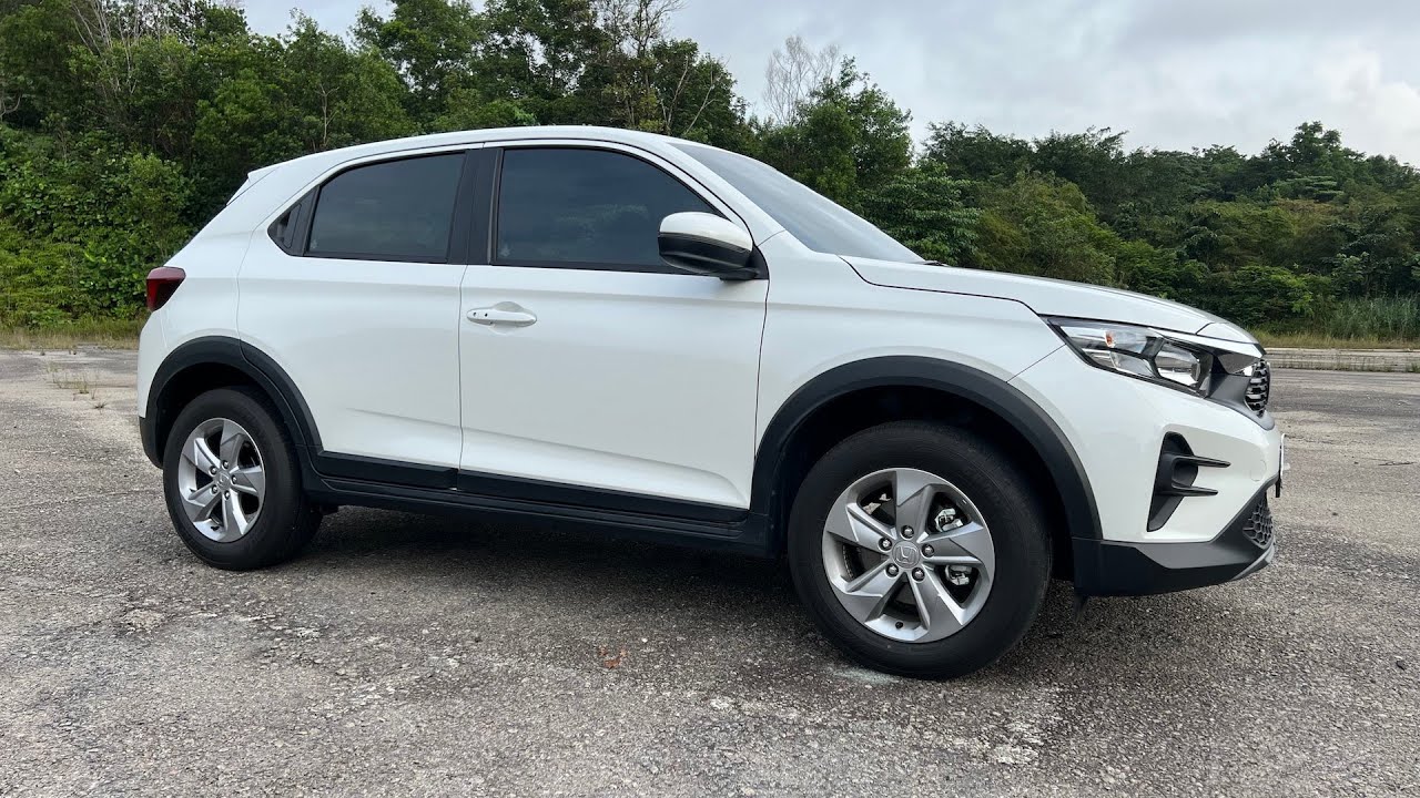 2023 Honda WR-V 1.5 E Start-Up and Full Vehicle Tour