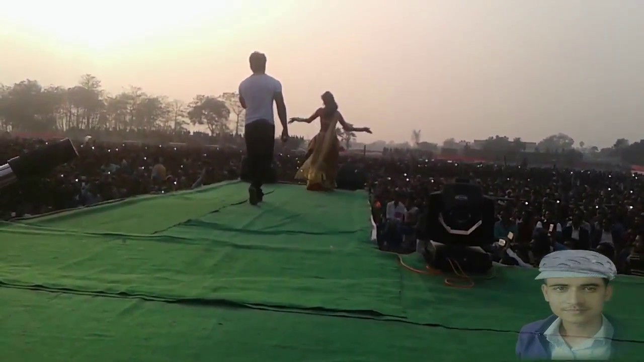 KHESHARI LIVE HOT LALI SE ROTI BOR KE खेसारी लाल का बहुत ही जबरदस्त वीडियो