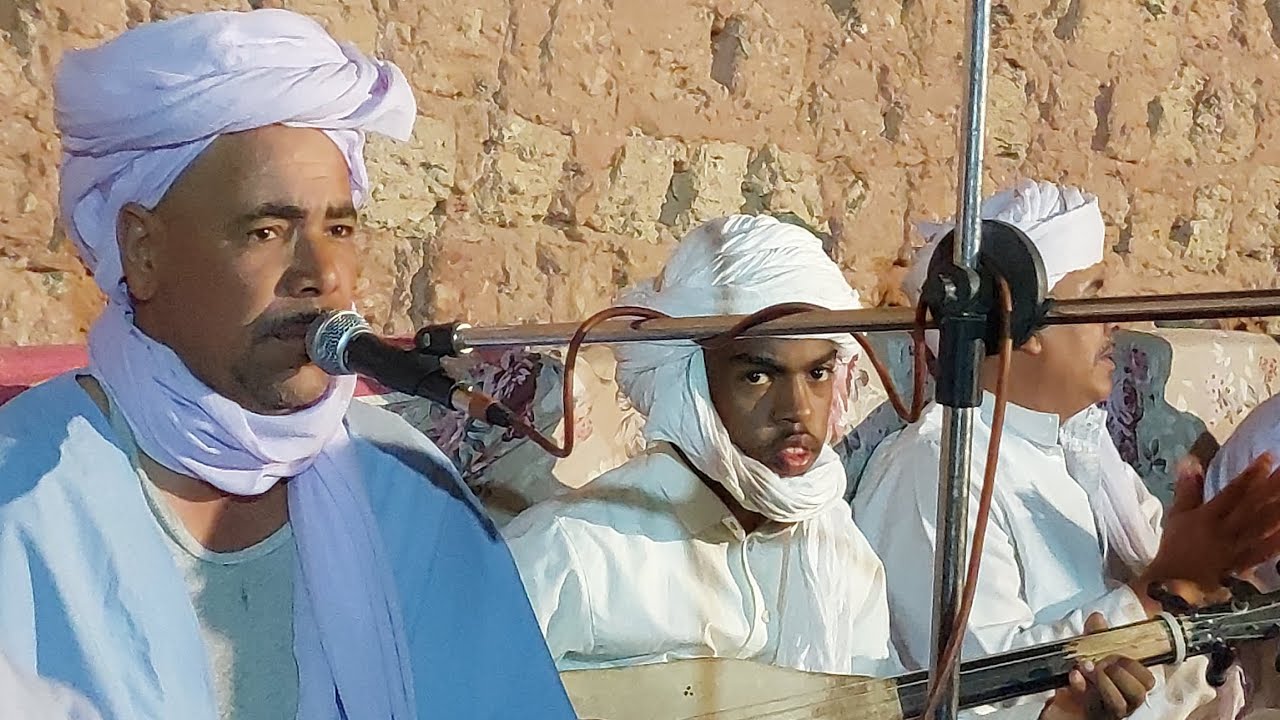 سعافني ياقمري نكلفك كل طفلة برسالة..طبل عبد النبي صالح