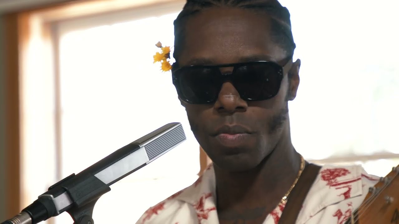 Curtis Harding - Can't Hide It (Live on KEXP)