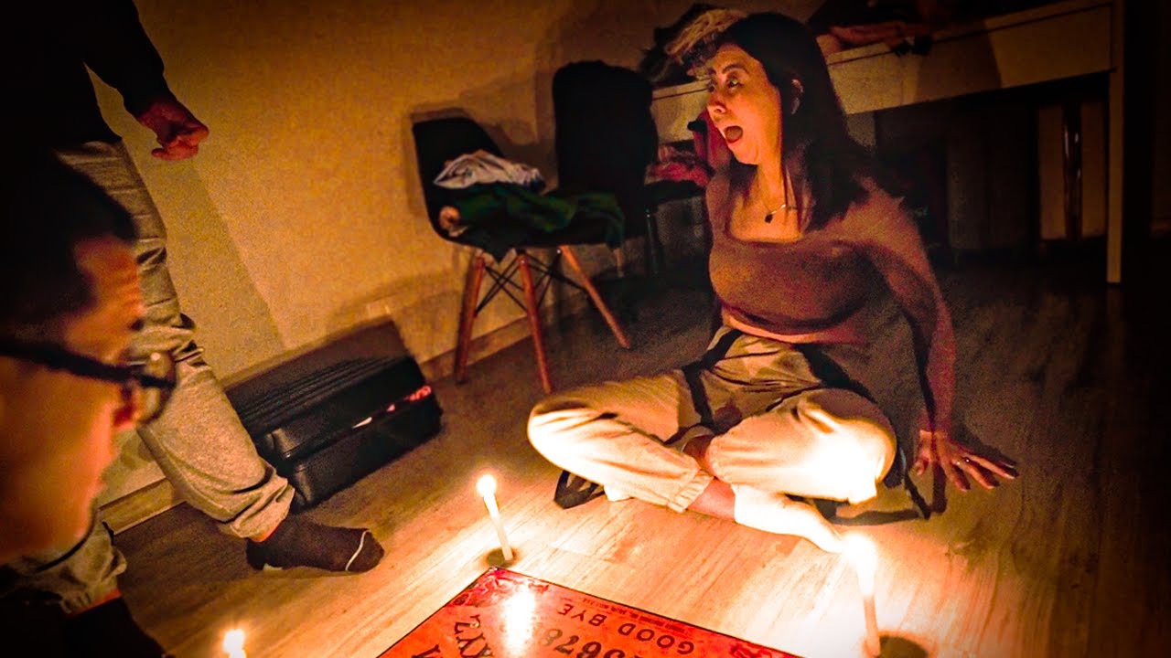 A ANA SE COMUNICOU COM O ESPIRITO DO QUARTO