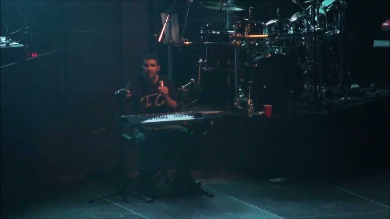Drake - Marvin's Room (Part 2) (Live) (HD) University of Illinois Urbana, Champaign