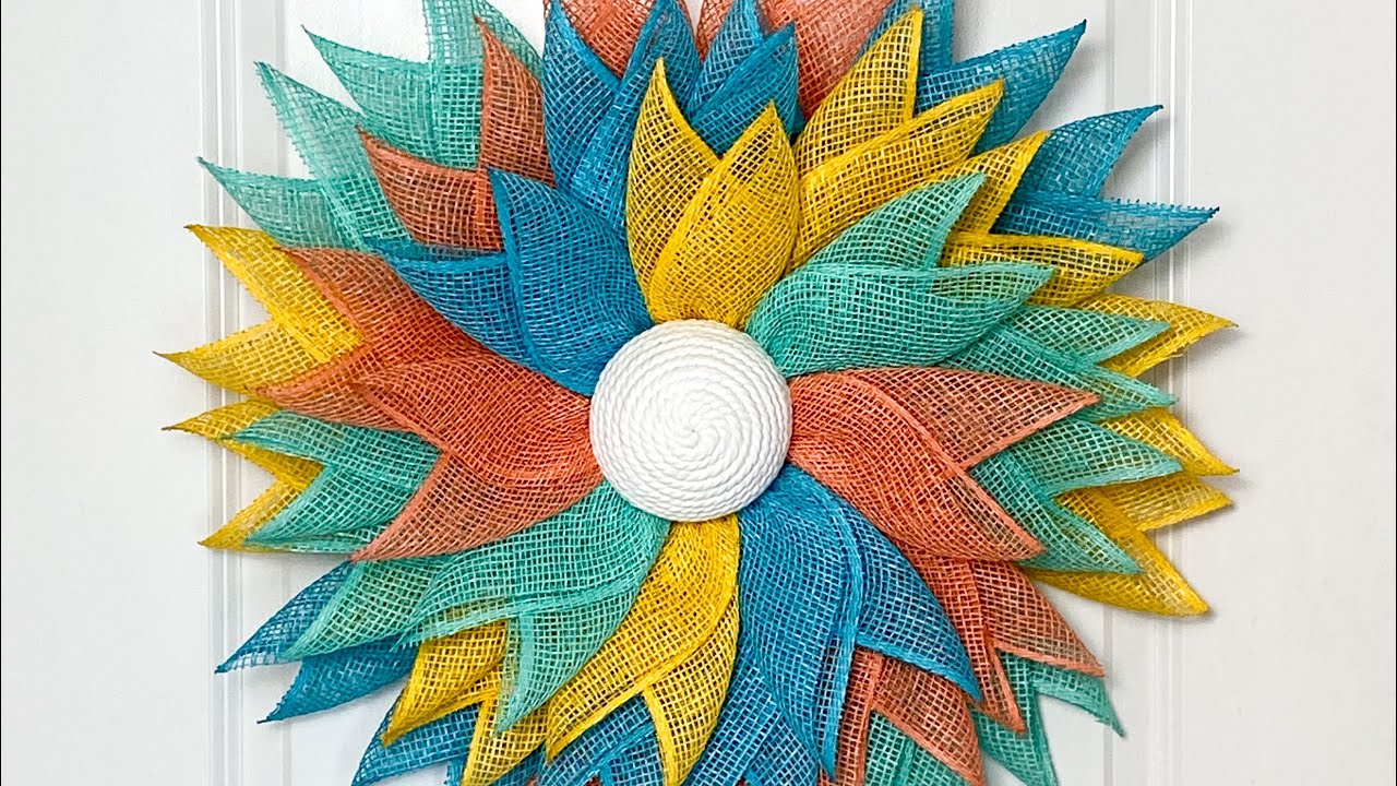 How to Make a Spring/Summer Flower Wreath - UITC Small Wreath Board Tutorial - DIY Wreathmaking