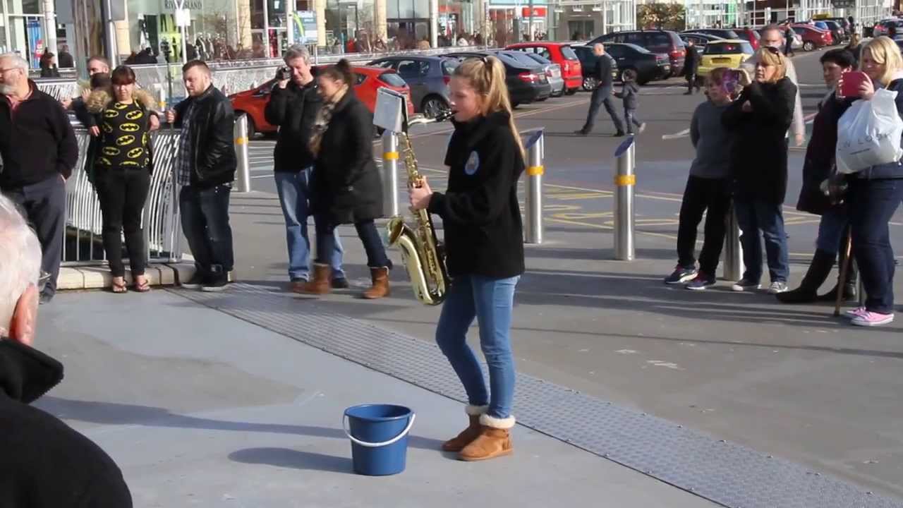 castlepoint flashmob - Bournemouth Youth Marching Band