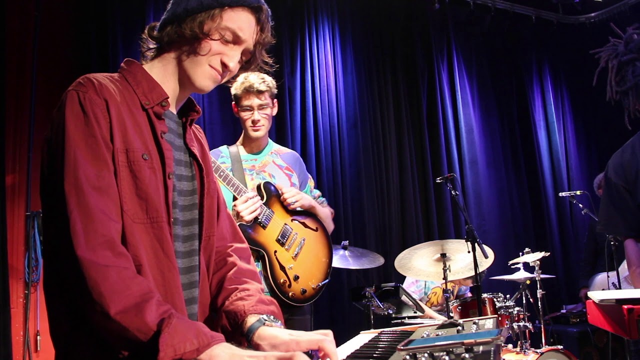 Jonathan Huber synth solo with Cisco Swank at The Red Room